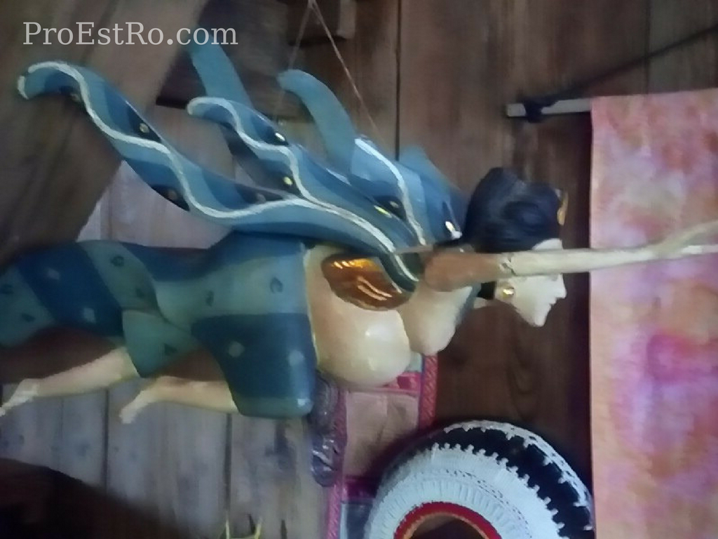 Statue in Ibu Robin's home